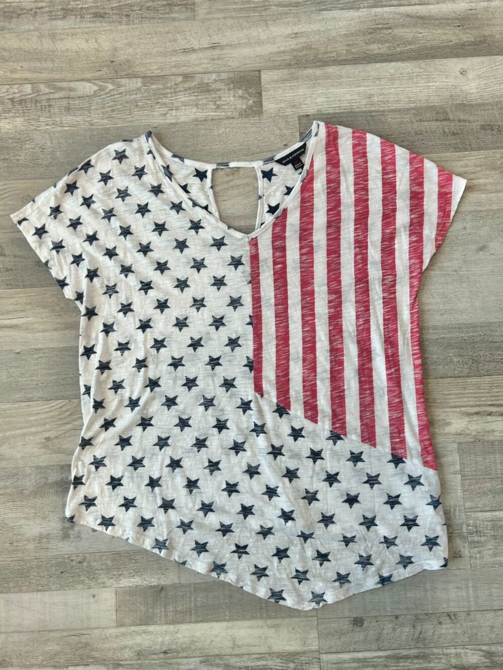 Rock & Republic Patriotic Flag Asymmetric V-Neck Shirt Size XL Red White Blue B6